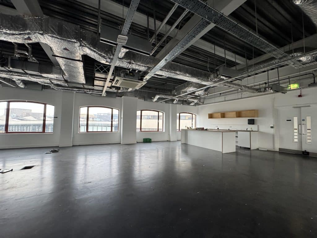 BERMONDSEY ST OFFICE south east london blank canvas shoot location 12. Forty Two - Offices