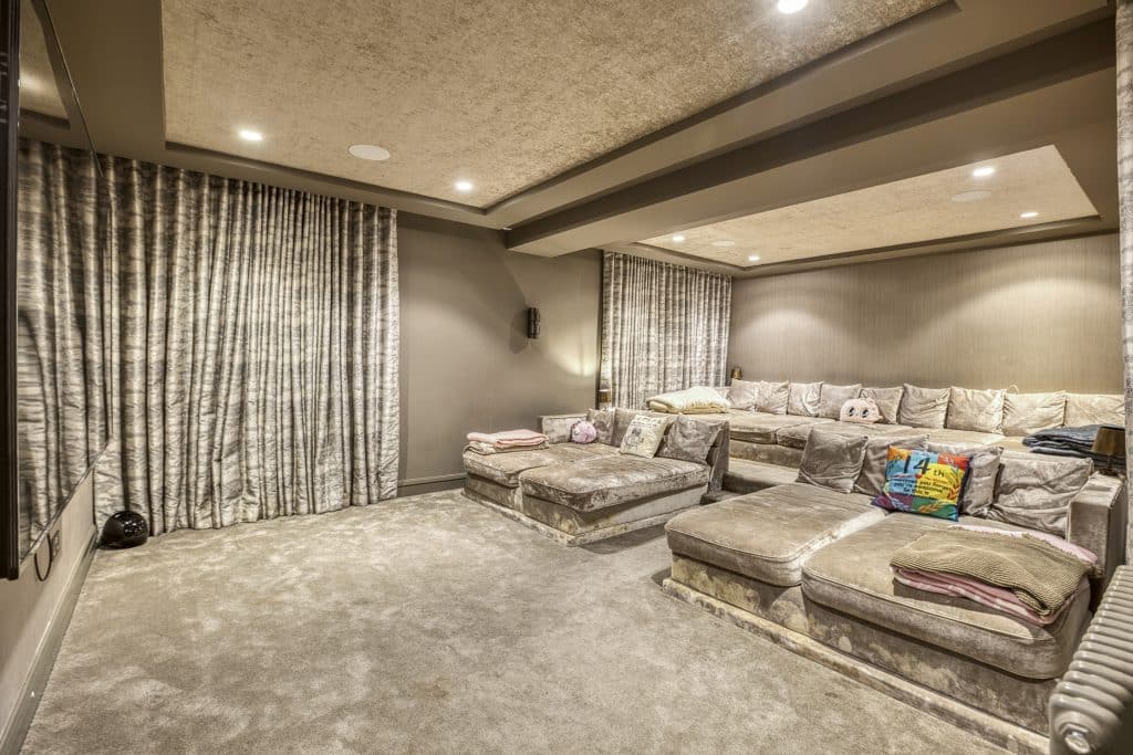 MARH LANE north west london modern neutral luxury location house 889A5815 HDR