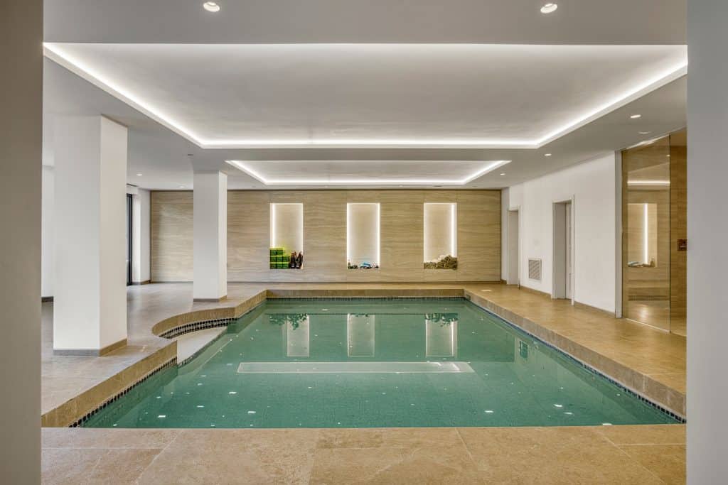MARH LANE north west london modern neutral luxury location house Swimming pool 889A5614 HDR GEN