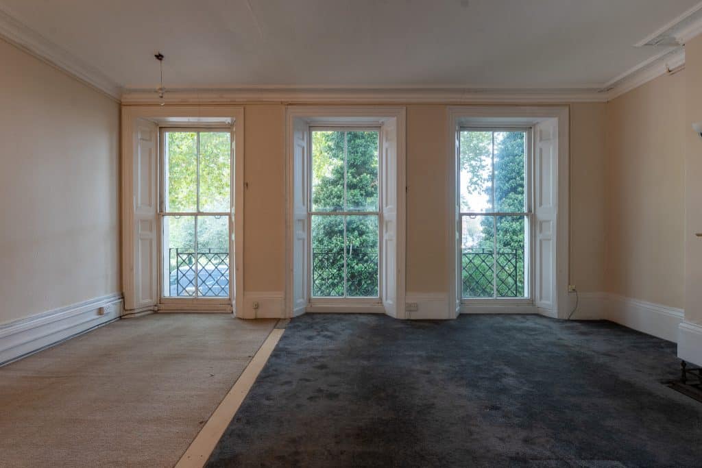 THE GEORGIAN HOUSE five storey vacant north london location house N16 14