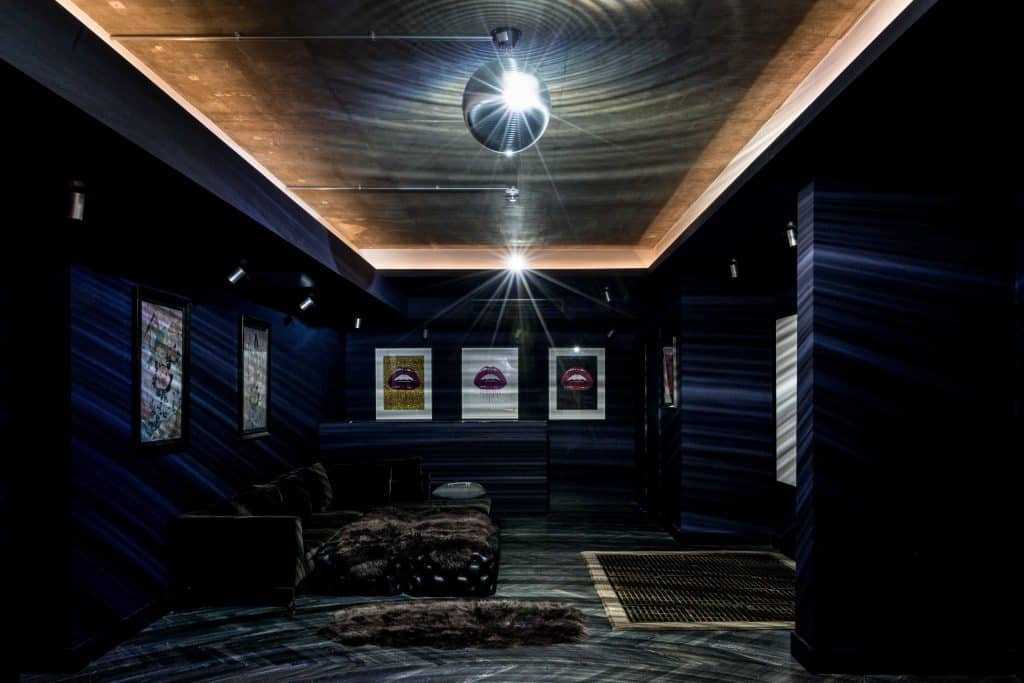 BELSIZE HOUSE north west london large location house Location Creation:Belsize House NW3:Games room 2