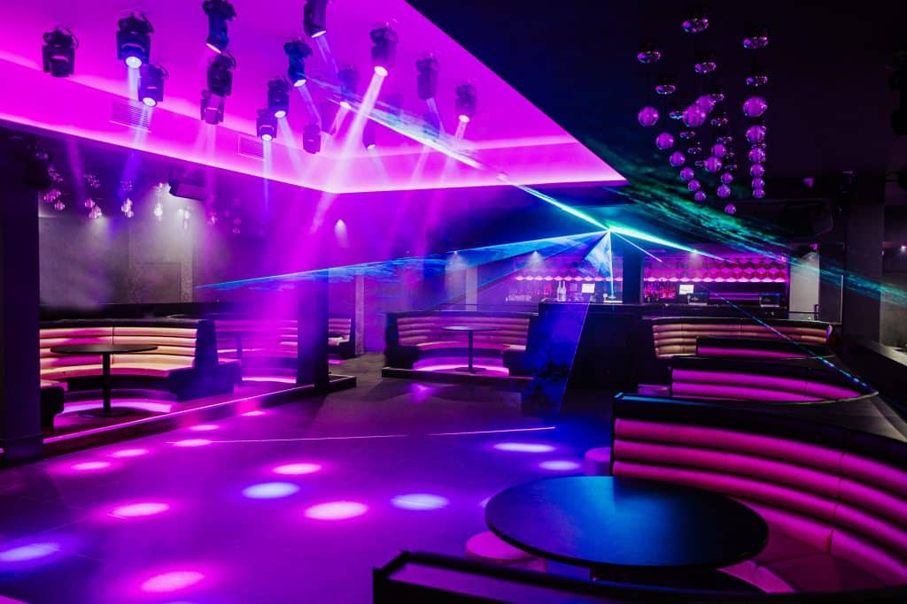 FACES essex nightclub shoot location venue image00005