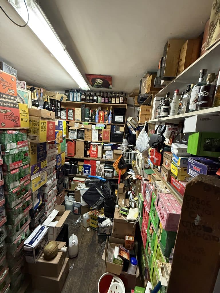 HARRY'S north london shop off Licence shoot location IMG 2521