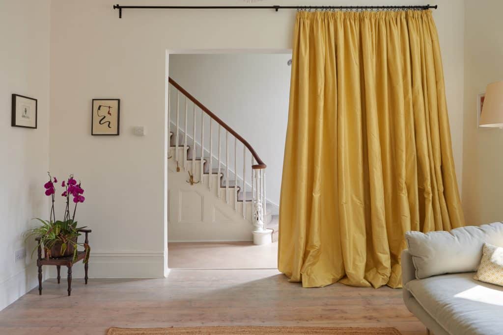 KNATCHBULL central london modern location house 13 05 24 louisa 11137 1