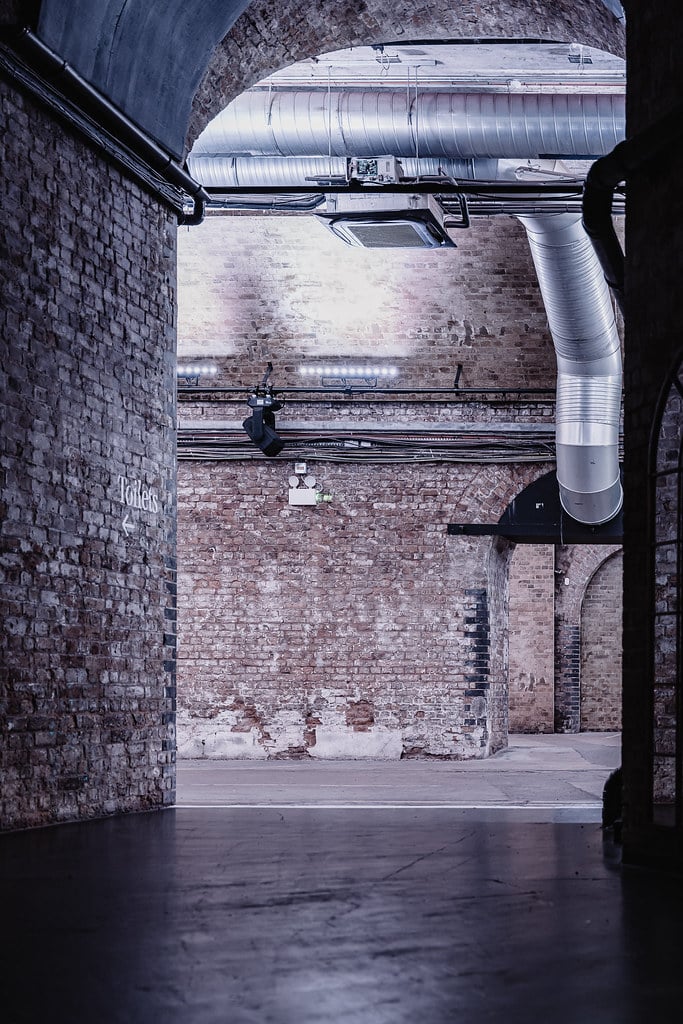 LEAKE STREET versatile industrial shoot location venue south east london ss 26leakest apr25 07996 54660685869 l