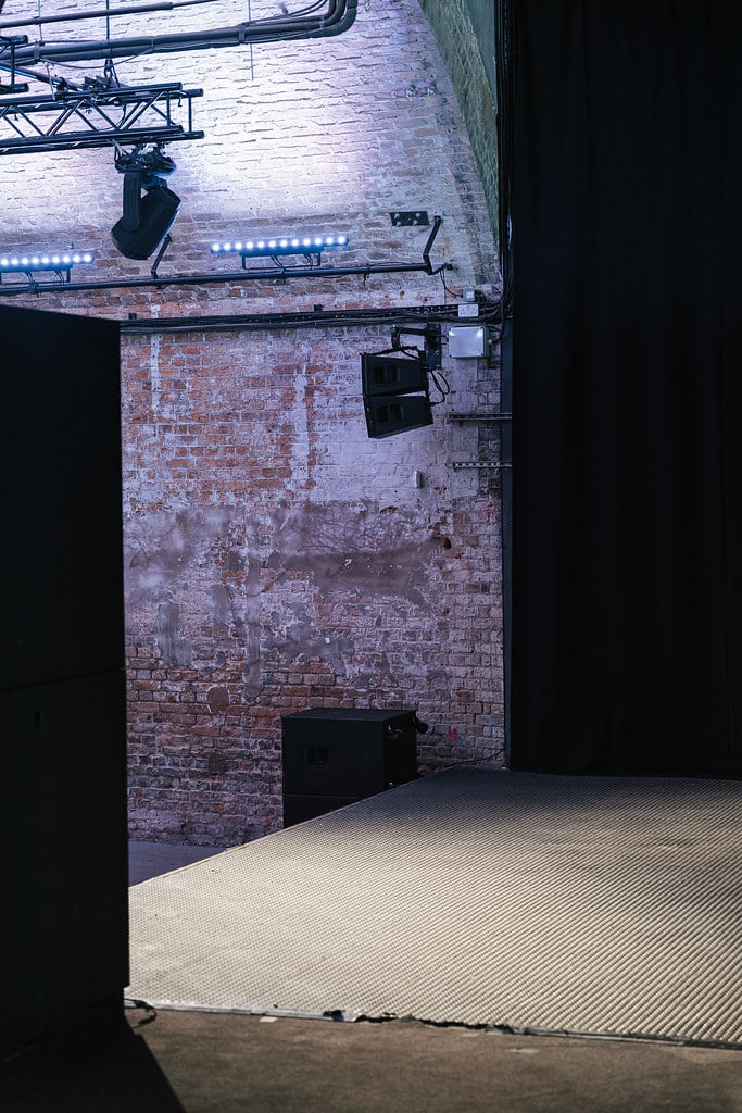 LEAKE STREET versatile industrial shoot location venue south east london ss 26leakest apr25 08304 54660678768 l