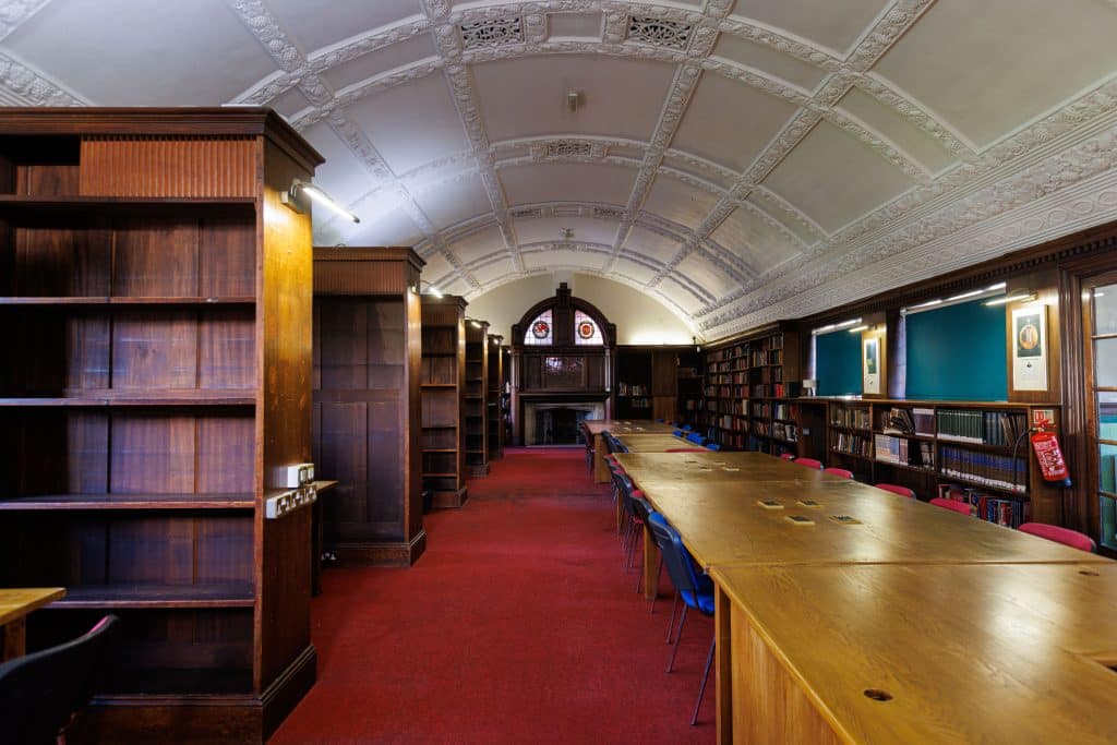 MILL HILL SCHOOL location north london campus diverse spaces MH146