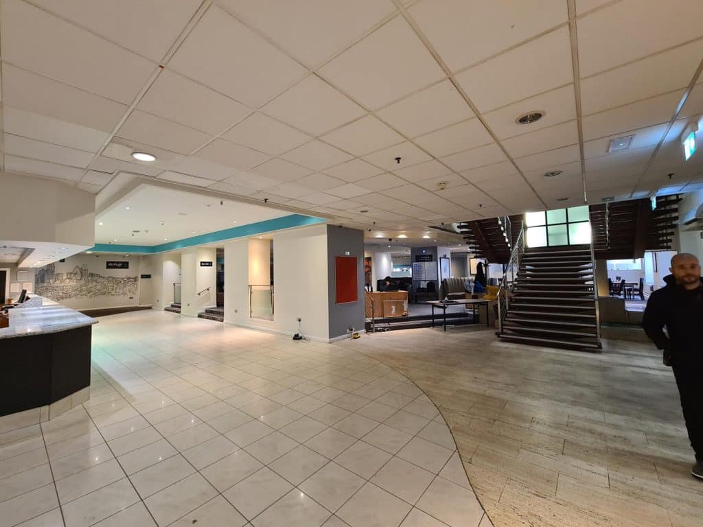 THISTLE BARBICAN north london vacant hotel shoot location shared image (40)