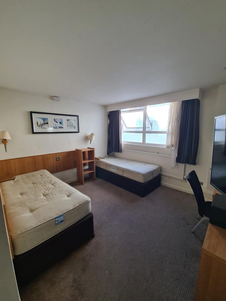 THISTLE BARBICAN north london vacant hotel shoot location shared image (49)