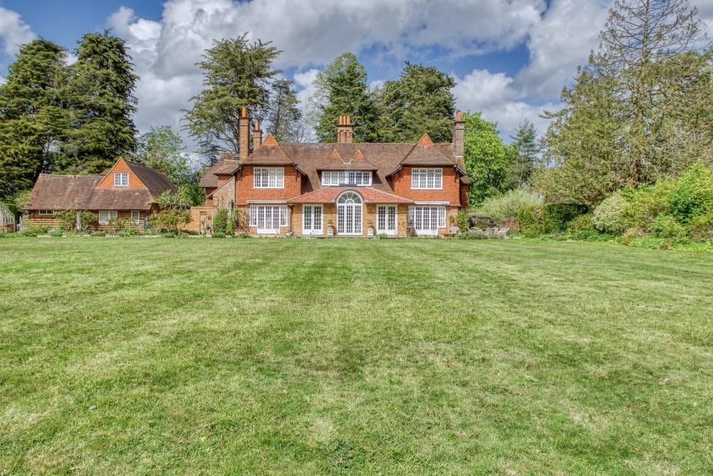 TURNPIKE STUDIO hampshire period country estate shoot location 26 1