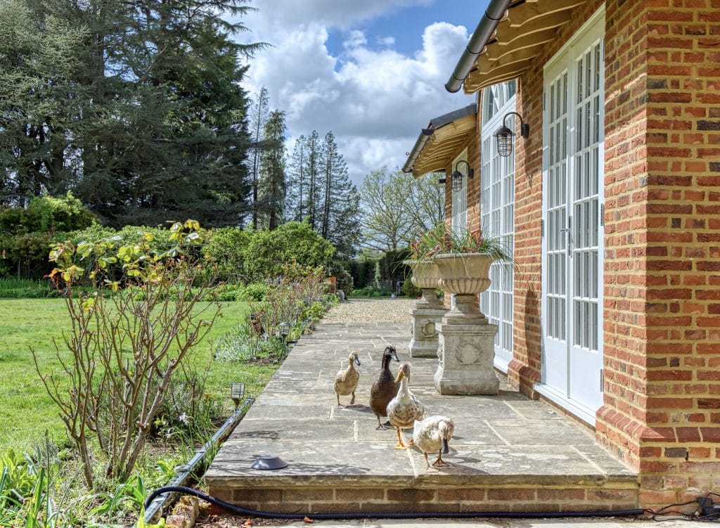 TURNPIKE STUDIO hampshire period country estate shoot location 29 7
