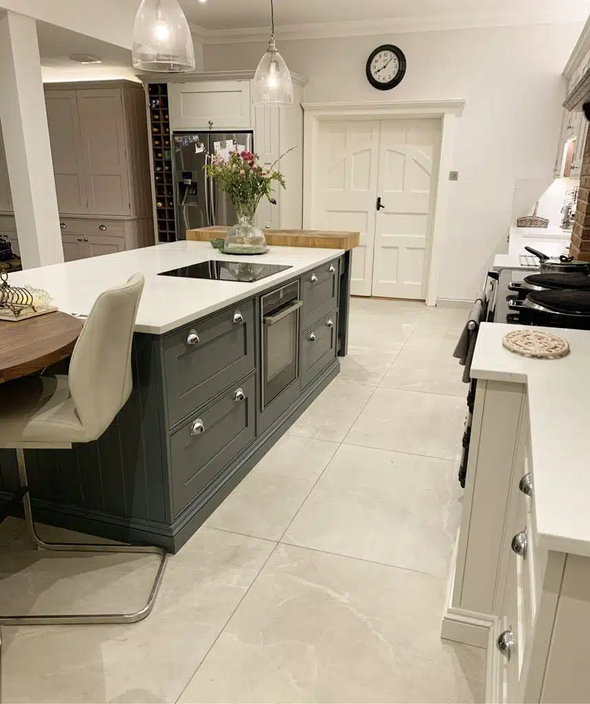 TURNPIKE STUDIO hampshire period country estate shoot location 6 79f2f235 d8fa 46a6 a5e9 041607180712