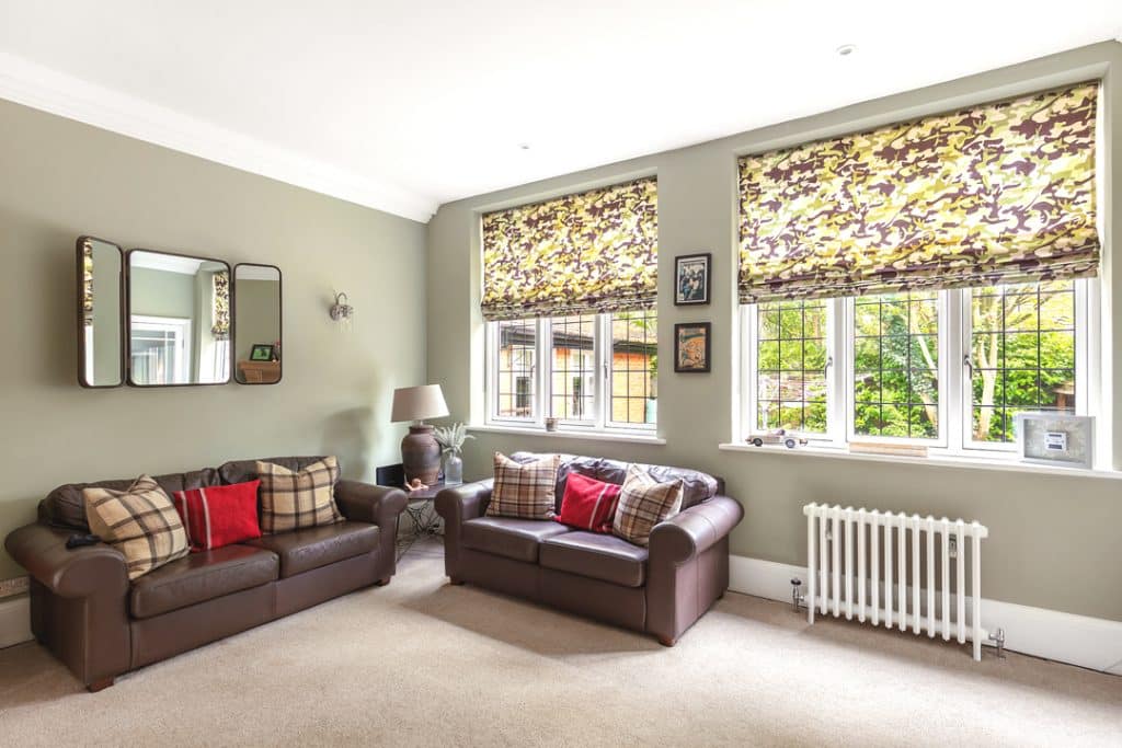 VINE HOUSE guildford eight bedroom location house Vine house, coombe lane, Guildford, GU3 3PF 023