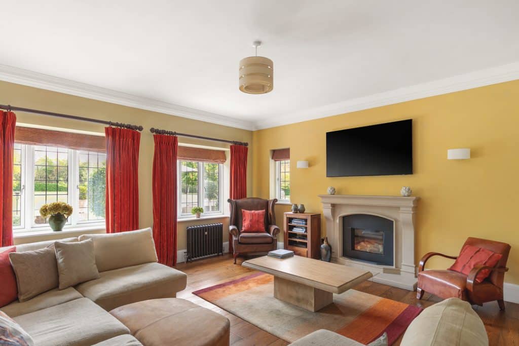 VINE HOUSE guildford eight bedroom location house Vine house, coombe lane, Guildford, GU3 3PF 024