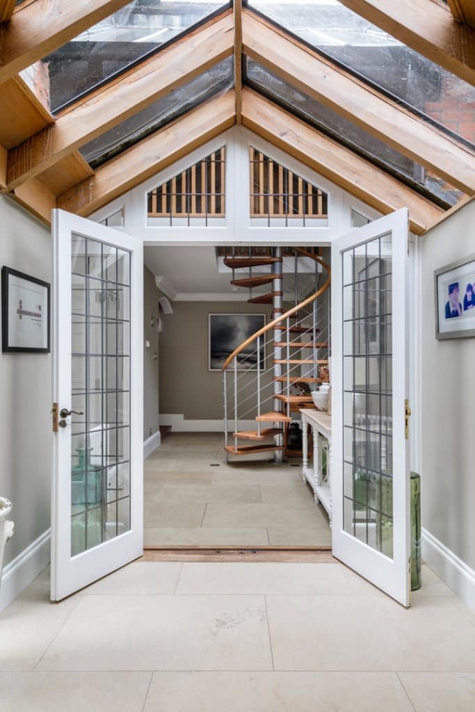 VINE HOUSE guildford eight bedroom location house Vine house, coombe lane, Guildford, GU3 3PF 034