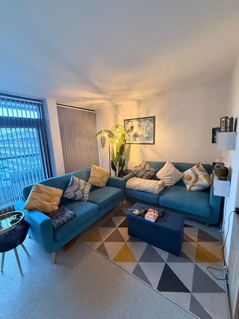 BARBICAN FLAT east london apartment shoot location PHOTO 2026 01 23 10 05 08 6