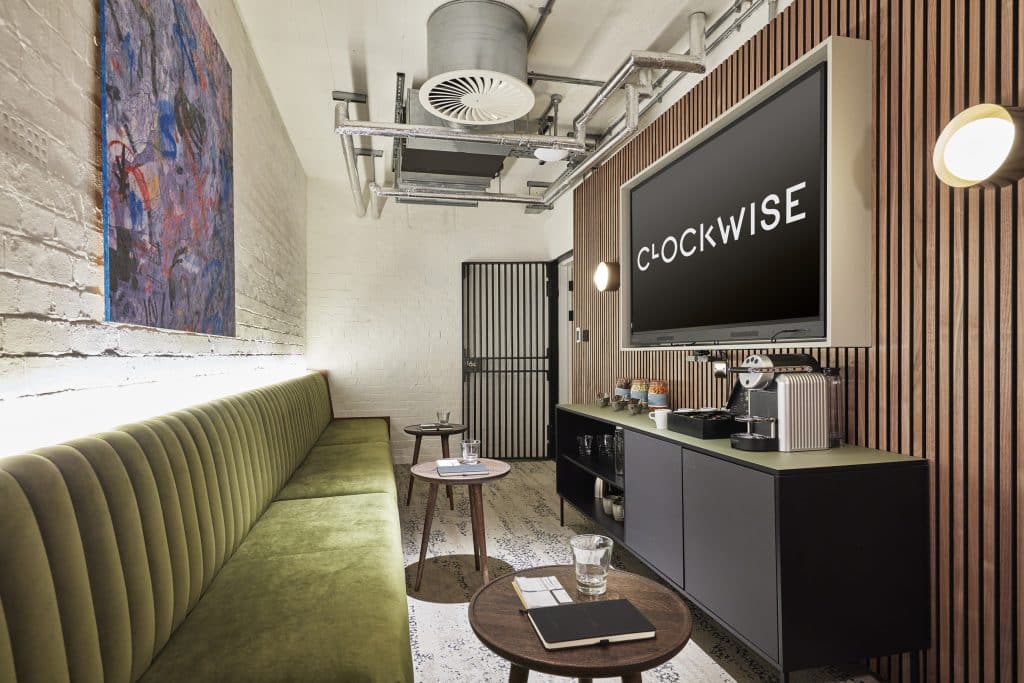 BROMLEY TOWN HALL kent shoot location Clockwise Bromley MeetingRoom M3 3