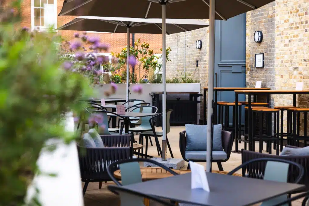 BROMLEY TOWN HALL kent shoot location Old courthouse chairs 1