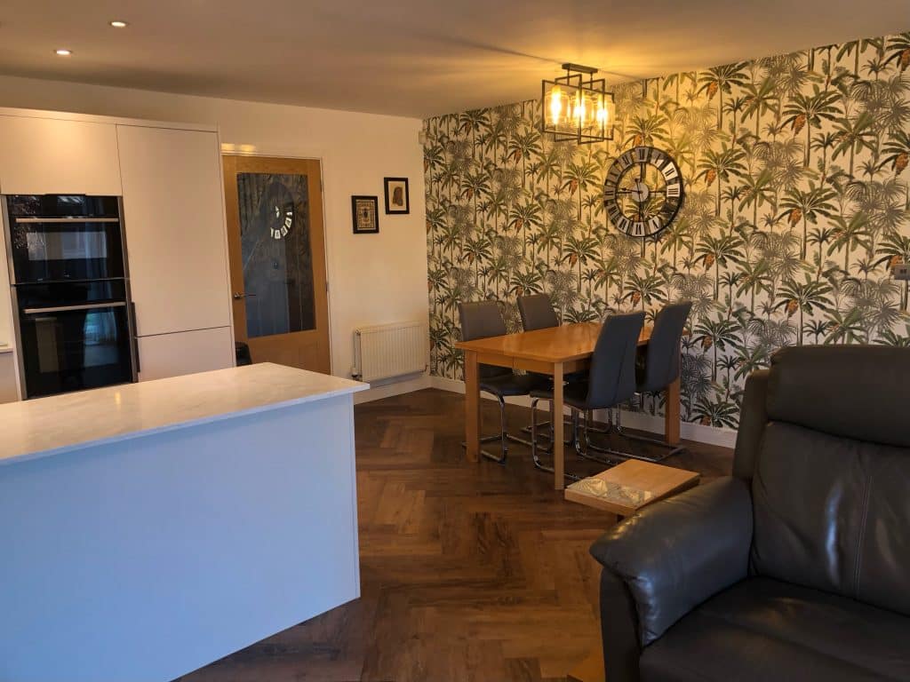 BURBRIDGE HOUSE shoot location wb studios location house image6