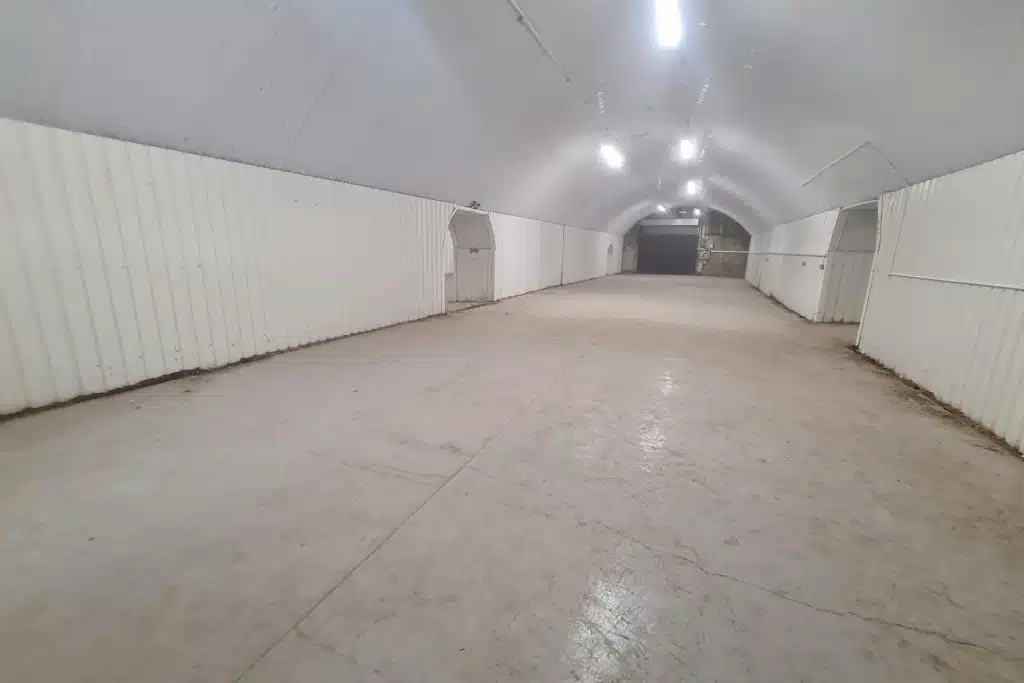 GREENHOUSE WALK base studios south east london shoot location unit base d192cb92788b3a80fa9eebd9ecddd18b 20230209 140333