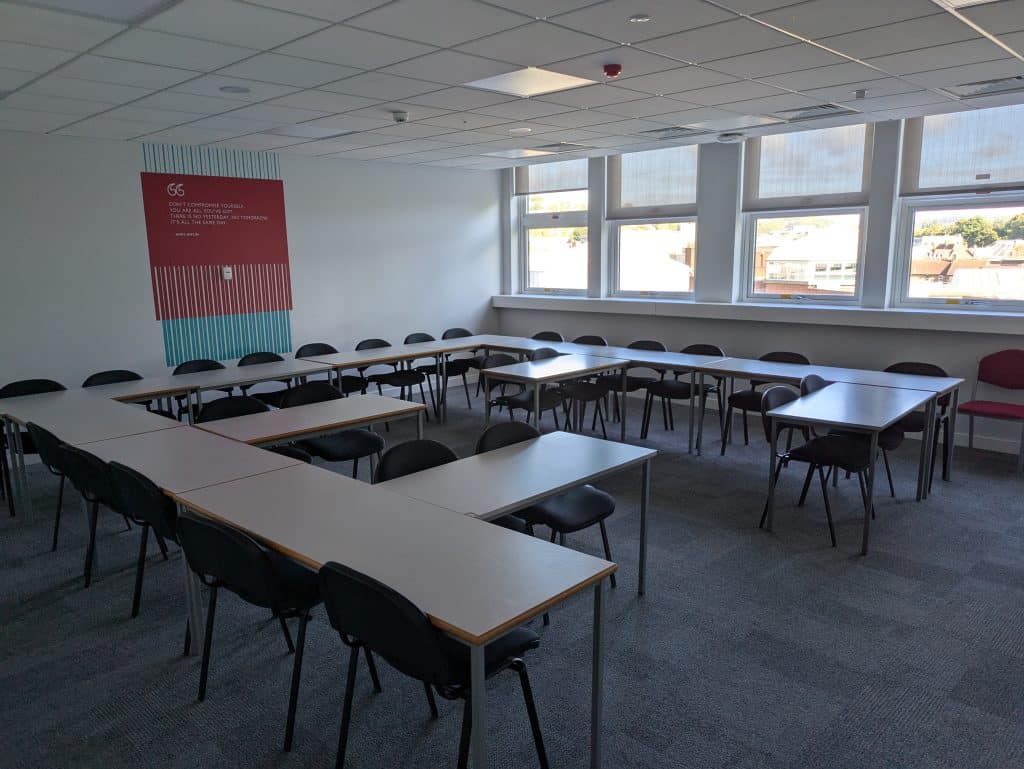 HIGH WYCOMBE CAMPUS school college university campus shoot location PXL 20250916 090543061