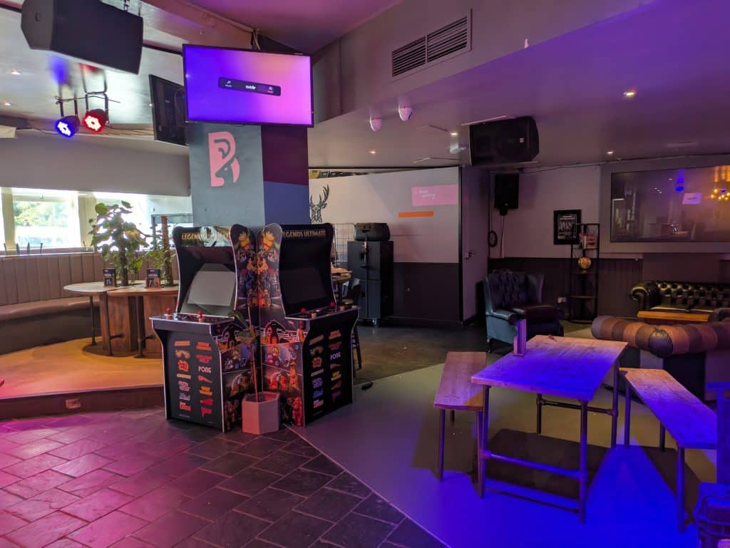 HIGH WYCOMBE CAMPUS school college university campus shoot location PXL 20250916 091400494.NIGHT