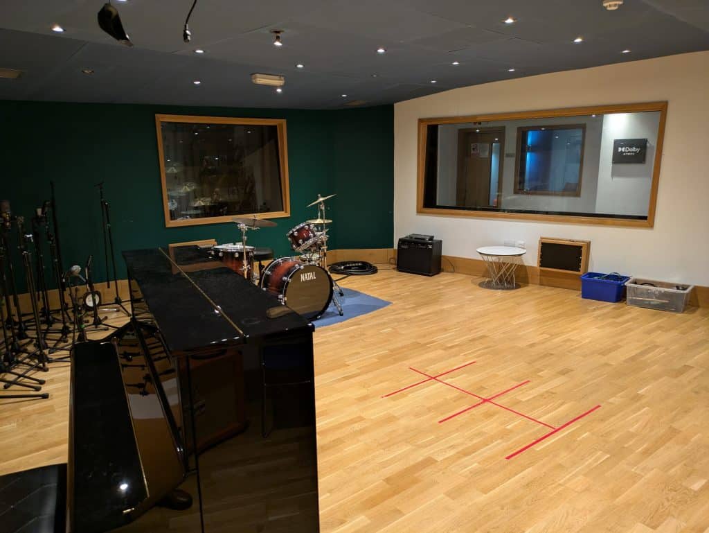 HIGH WYCOMBE CAMPUS school college university campus shoot location PXL 20250916 093335809