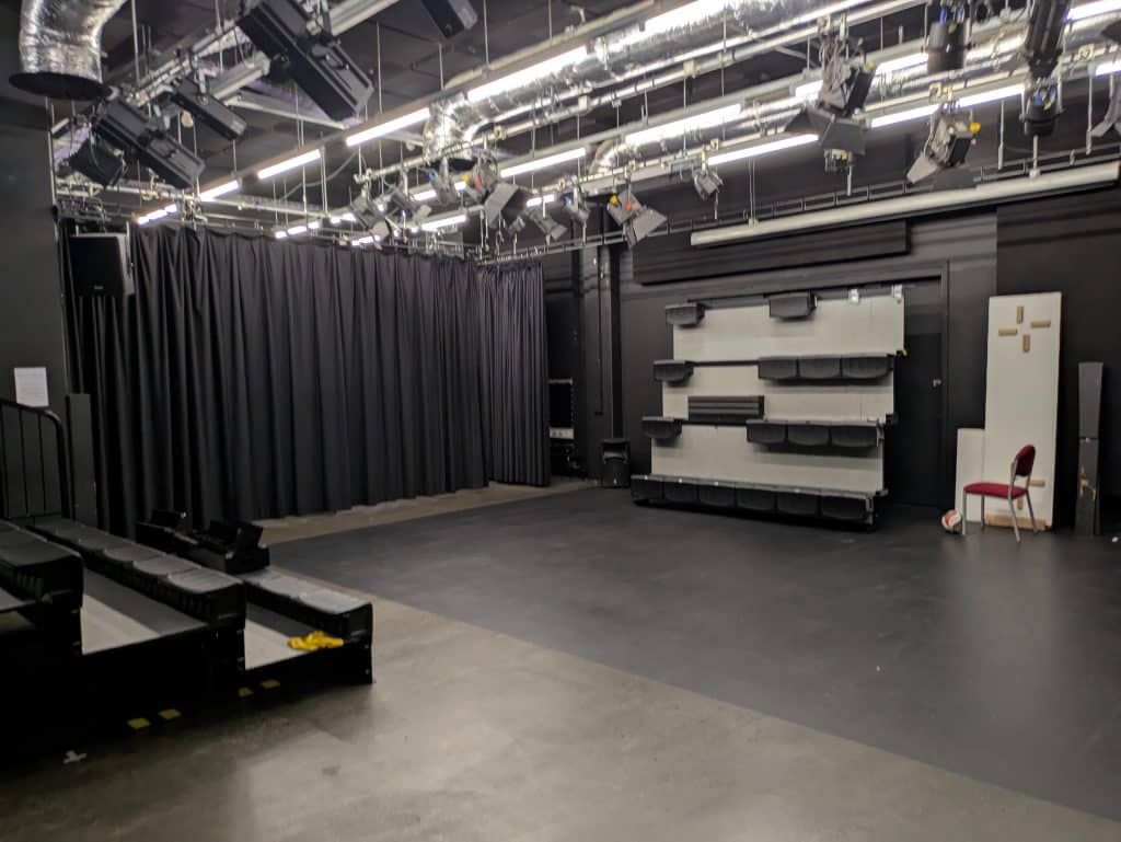 HIGH WYCOMBE CAMPUS school college university campus shoot location PXL 20250916 094522265