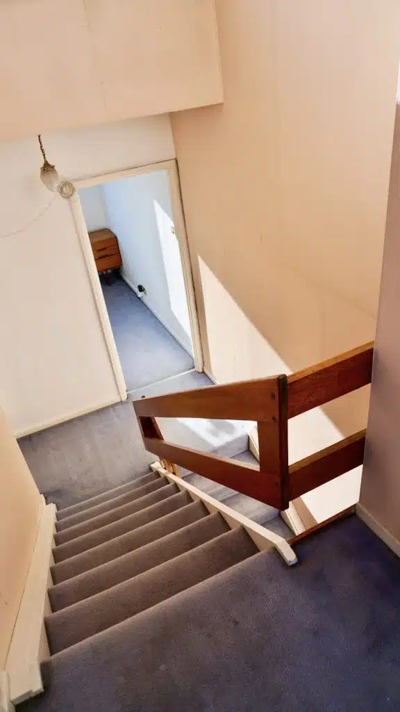 MIDCENTURY TEAK HOUSE W5 west london shoot location house 22.TOP LANDING HALLWAY 1