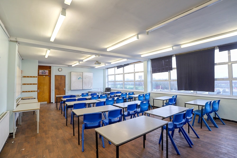 NEASDON school campus shoot location IMG 3743