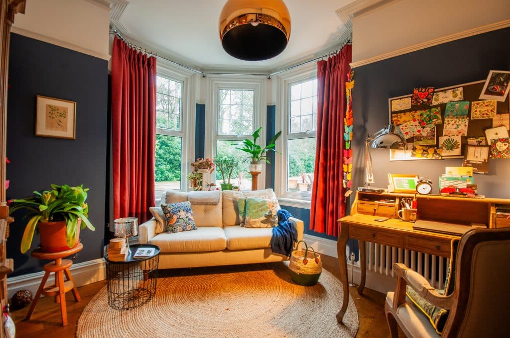 ORCHARD DENE victorian surrey large location house DSC 0109