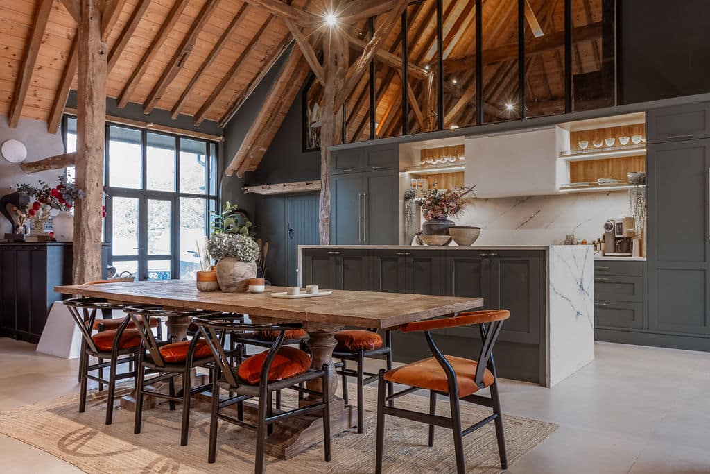 PHOENIX petersfield grade ii listed barn shoot location Phoenix 26