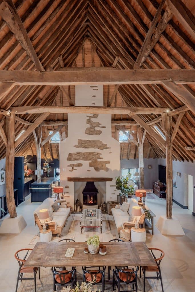 PHOENIX petersfield grade ii listed barn shoot location Phoenix 49