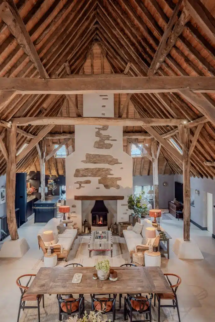 PHOENIX petersfield grade ii listed barn shoot location Phoenix 49