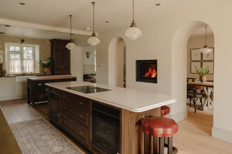 STOW HO HOUSE large cotswolds country location house Photo 15 08 2024, 11 47 20