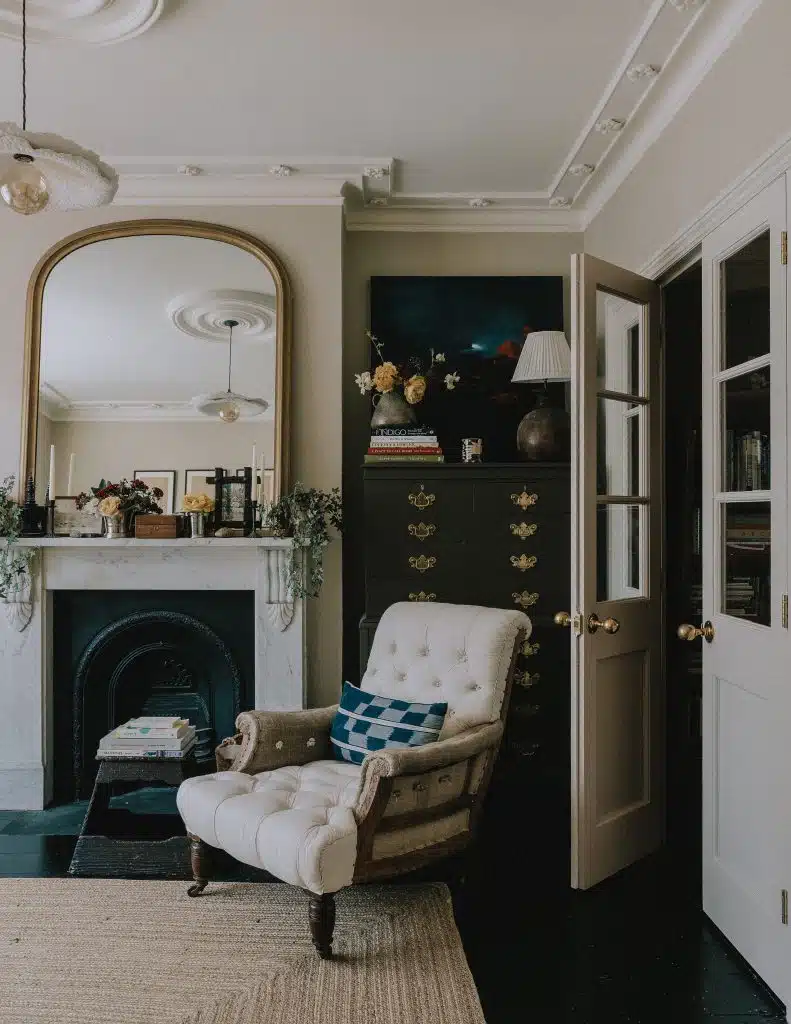 THE FLINT HOUSE west sussex victorian townhouse shoot location house 298A1094