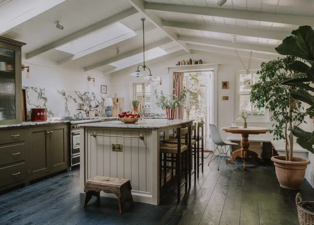 THE FLINT HOUSE west sussex victorian townhouse shoot location house 298A1393 Enhanced NR copy