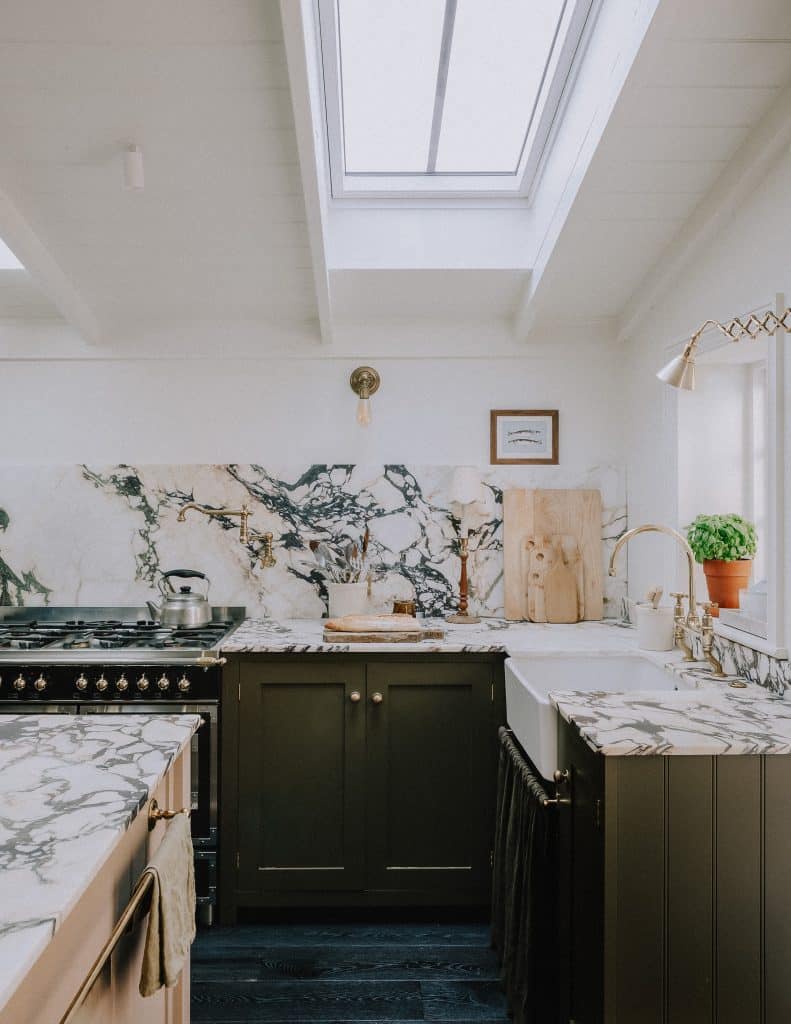 THE FLINT HOUSE west sussex victorian townhouse shoot location house 298A1453