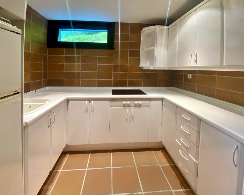 CASABREZO madrid spain modern location house 39