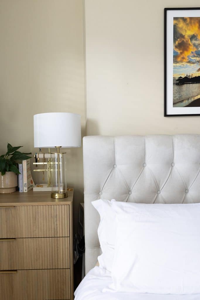 COWSLIP east london large shoot location house R52 9314