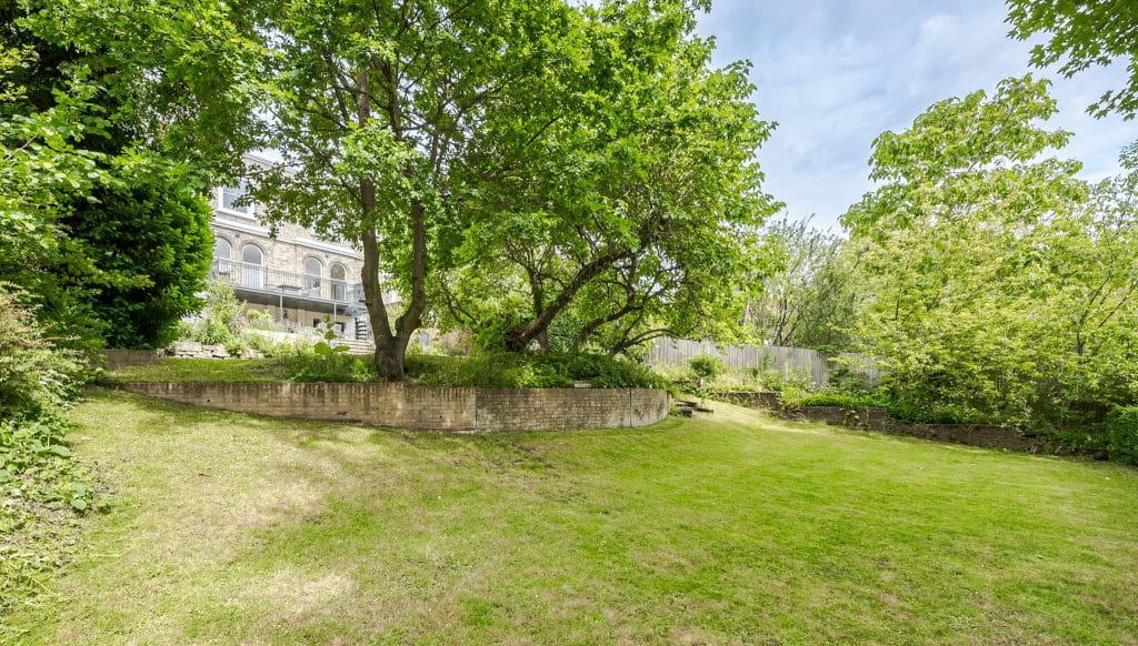 CRYSTAL PALACE HOUSE south east london luxury location house Location Creation: Crystal Palace: garden