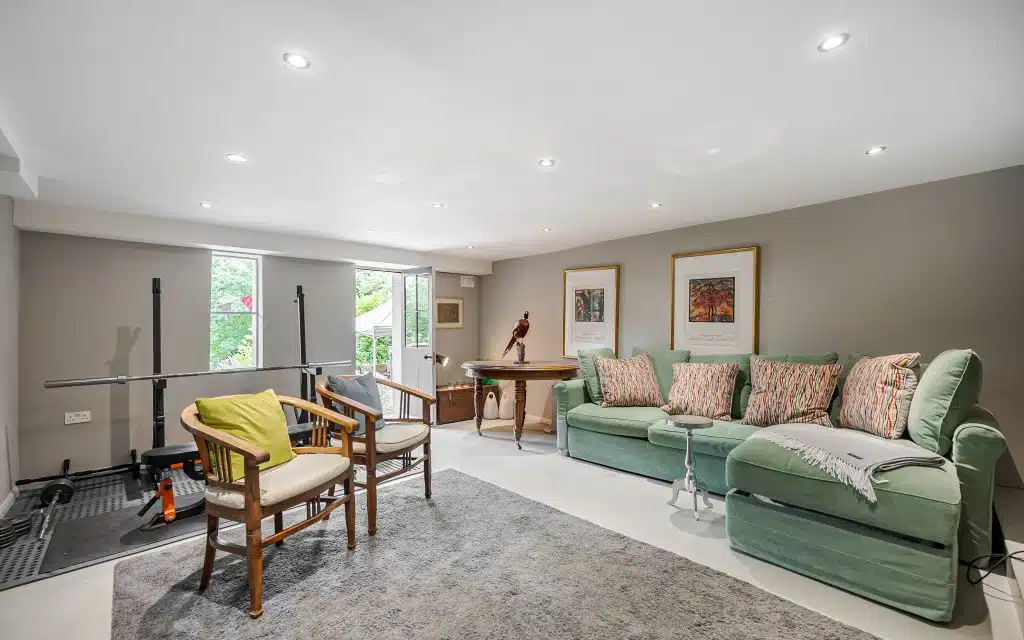 CRYSTAL PALACE HOUSE south east london luxury location house Location Creation: Crystal Palace: gym