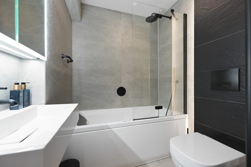 HARROW HOUSE large contempoary victorian location house West Hill House Second Bedroom Ensuite