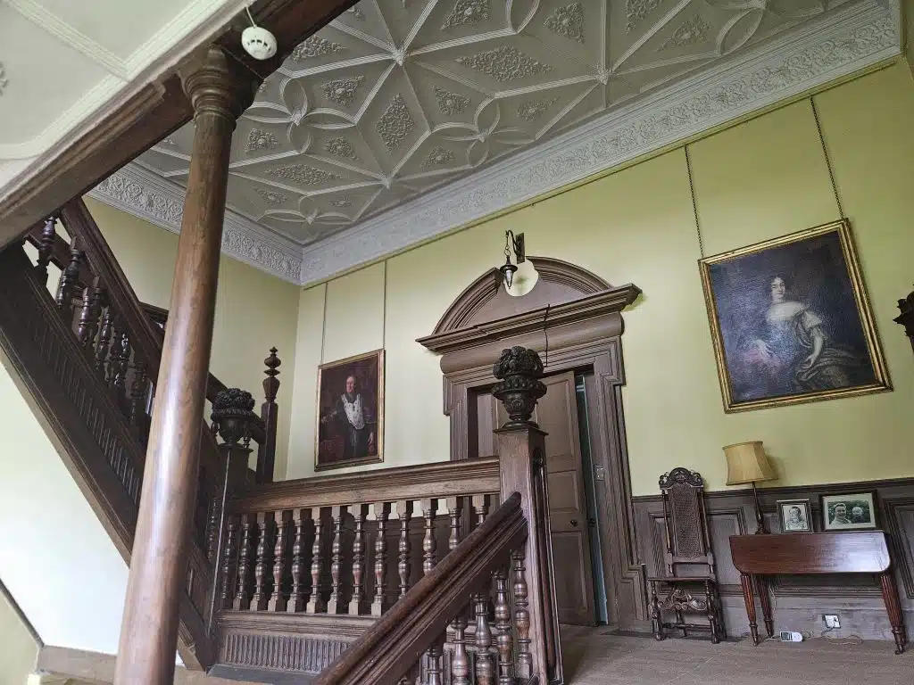 MAPLEDURHAM ESTATE reading stately manor house shoot location 20260211 113559