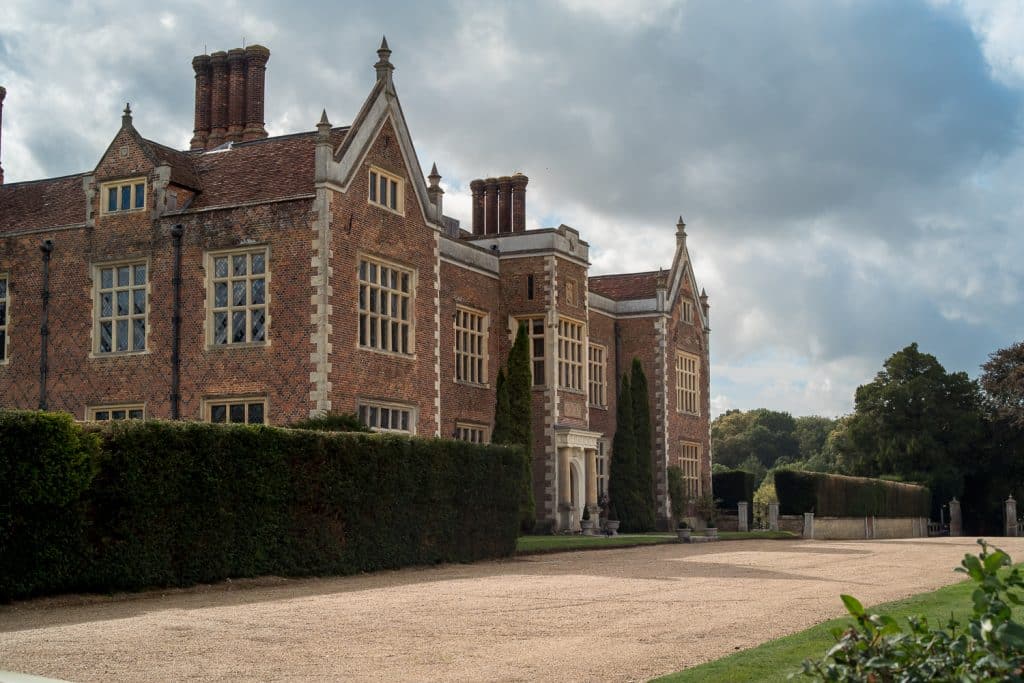 MYMMS country traditional venue shoot location event friendly hatfield north london 3 L1210068