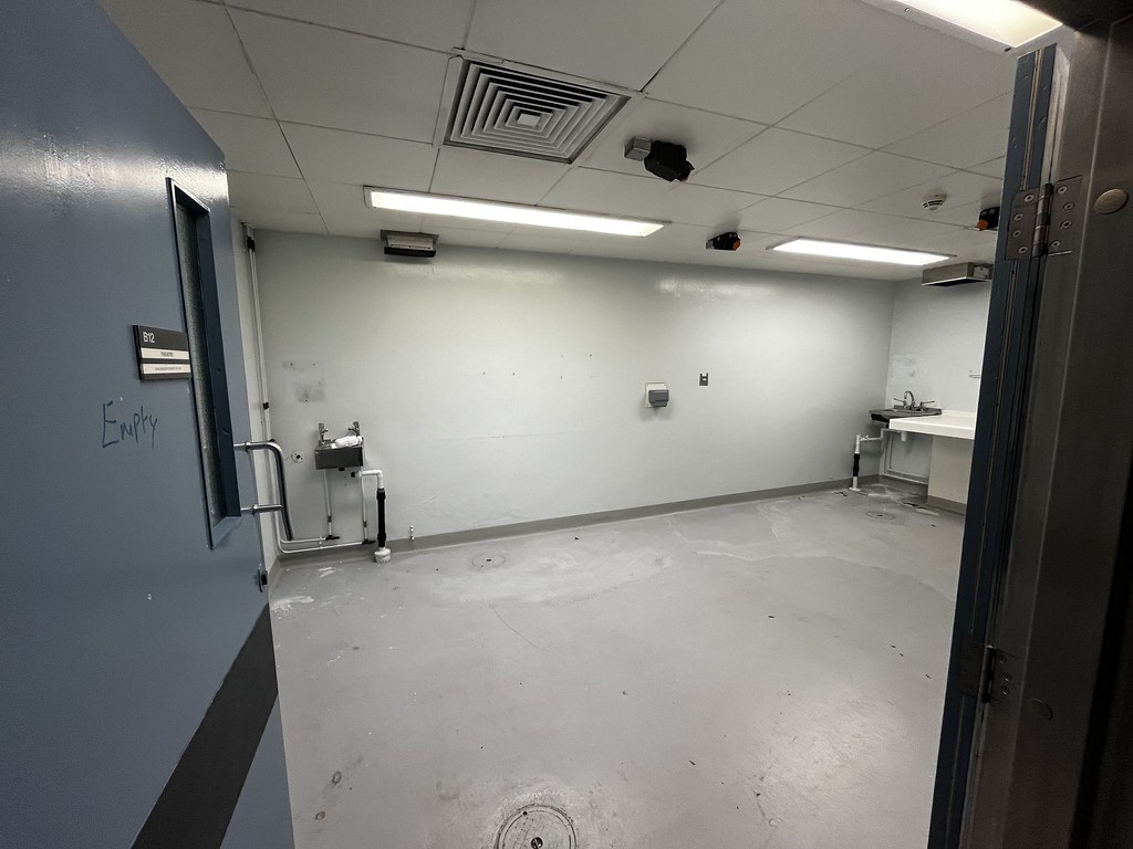 READING UNI shoot location campus college school hospital ams tower 54414706350 l