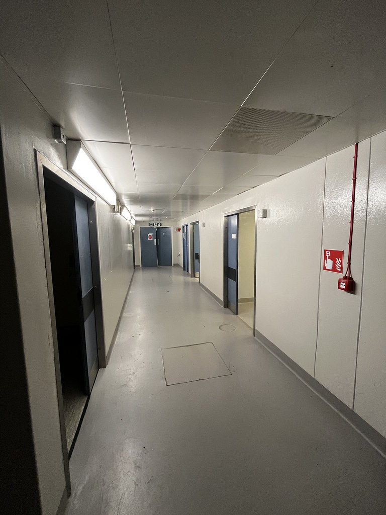 READING UNI shoot location campus college school hospital ams tower 54414707210 l