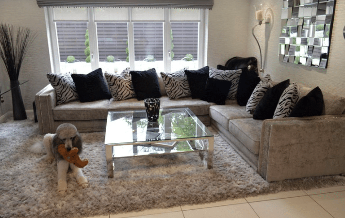 SOUTH LODGE modern buckinghamshire shoot location house Screenshot 2025 04 13 at 18.33.47