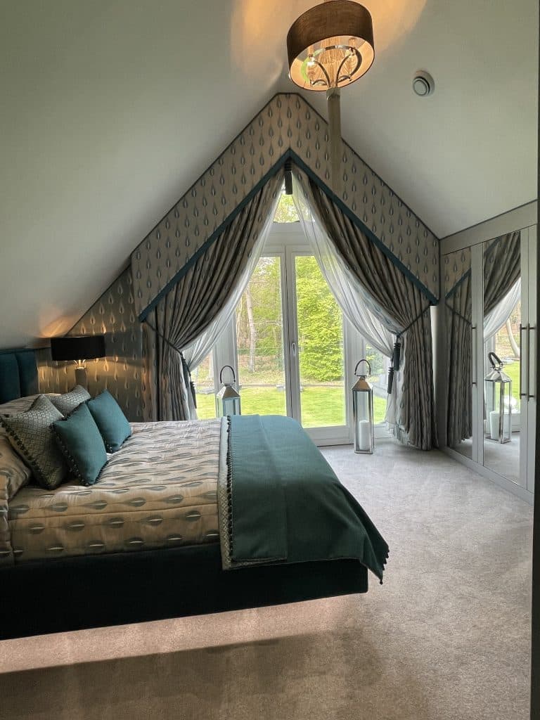 SOUTH LODGE modern buckinghamshire shoot location house Spare bedroom teal 2
