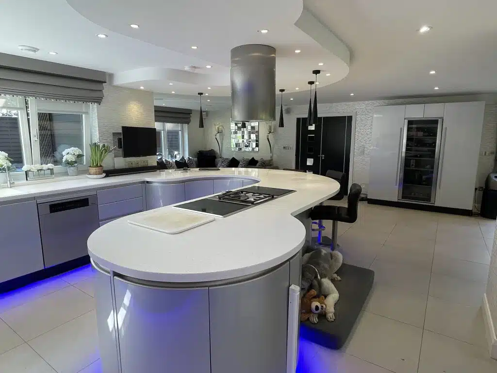 SOUTH LODGE modern buckinghamshire shoot location house kitchen 2